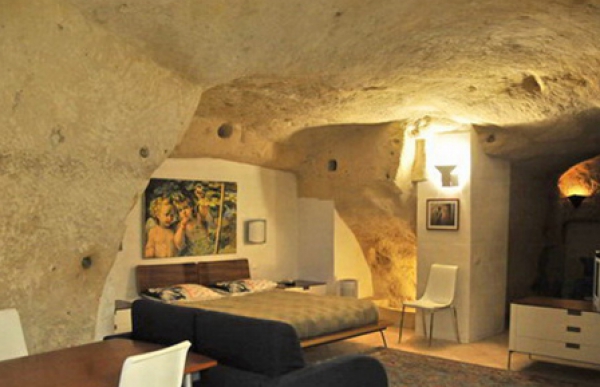 世界遺産マテーラ～サッシ地区の洞窟ホテル