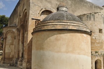 manfredonia_chiesa_di_santa_maria_di_siponto1_1506351609008