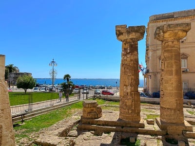 古代ギリシャ時代からの歴史ある港街、ターラント